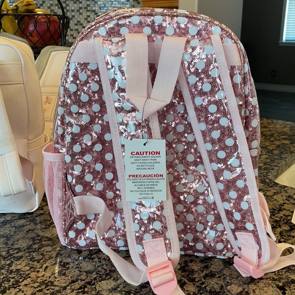 Disney - Picture 2 of 2